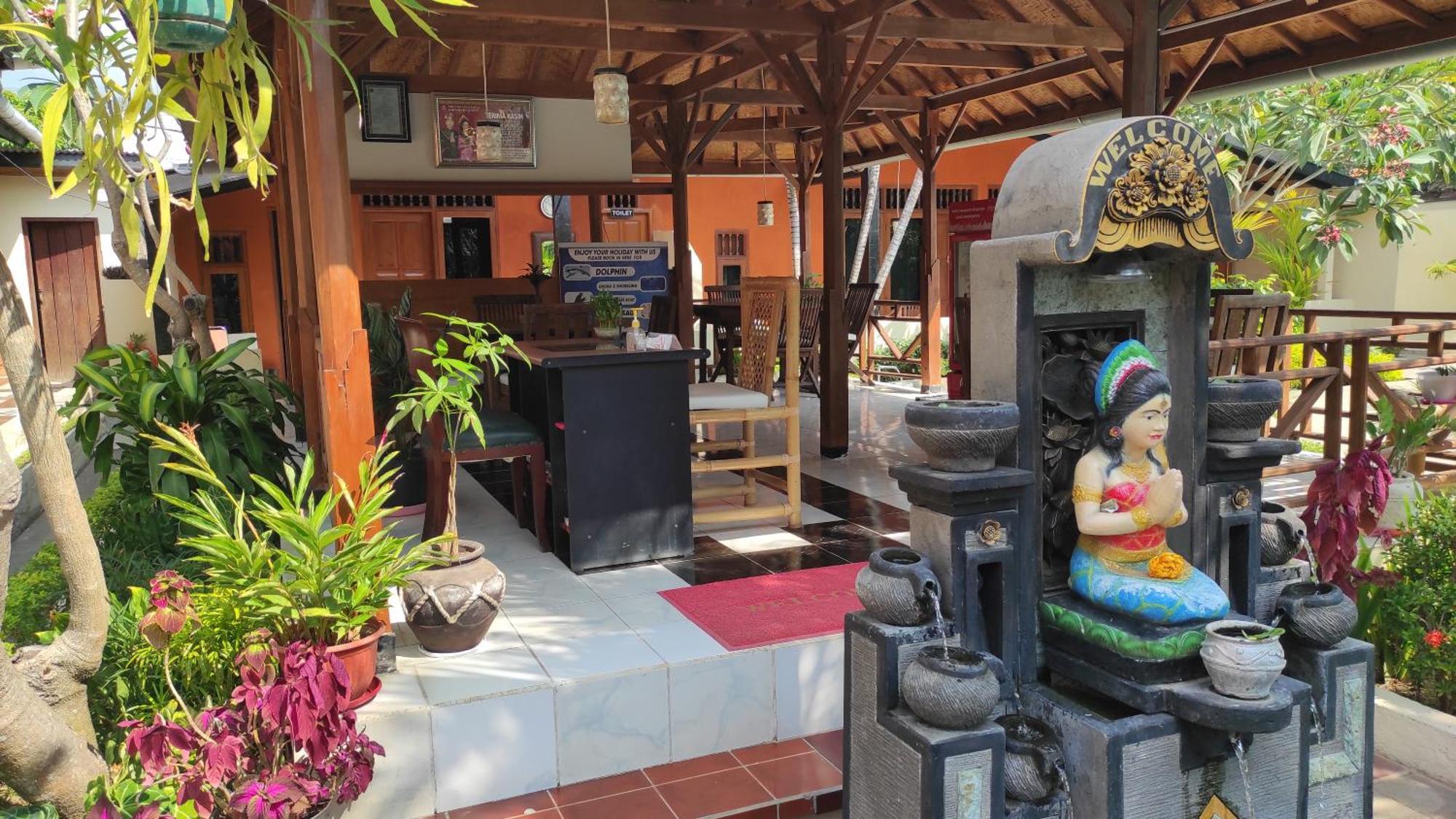 Keyani Bungalows Lovina Exteriör bild