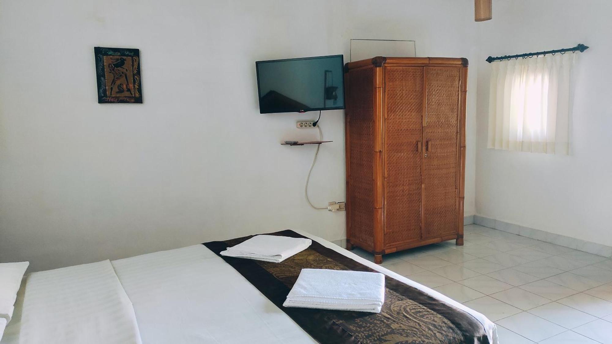 Keyani Bungalows Lovina Rum bild