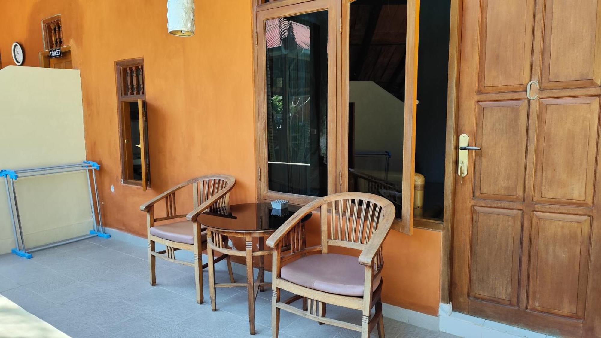 Keyani Bungalows Lovina Exteriör bild