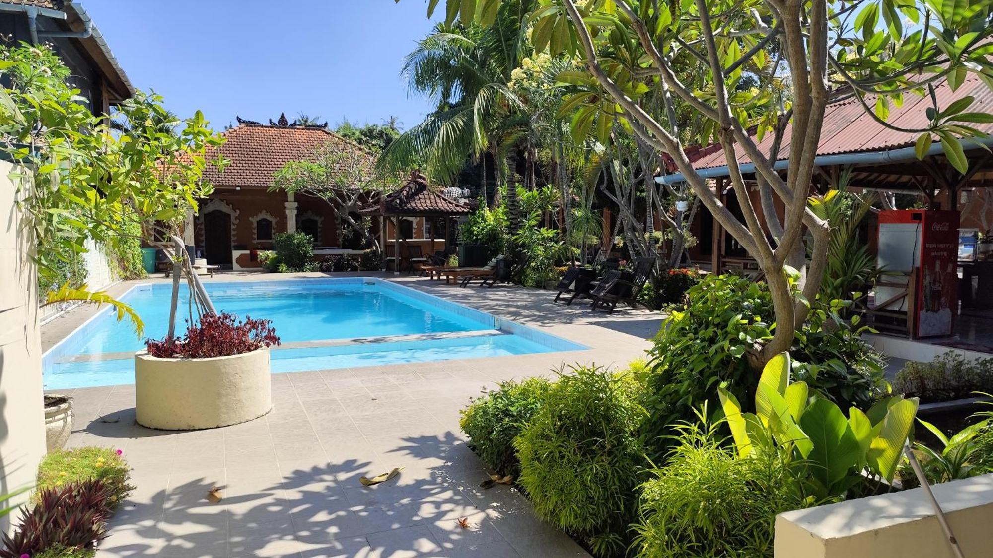 Keyani Bungalows Lovina Exteriör bild