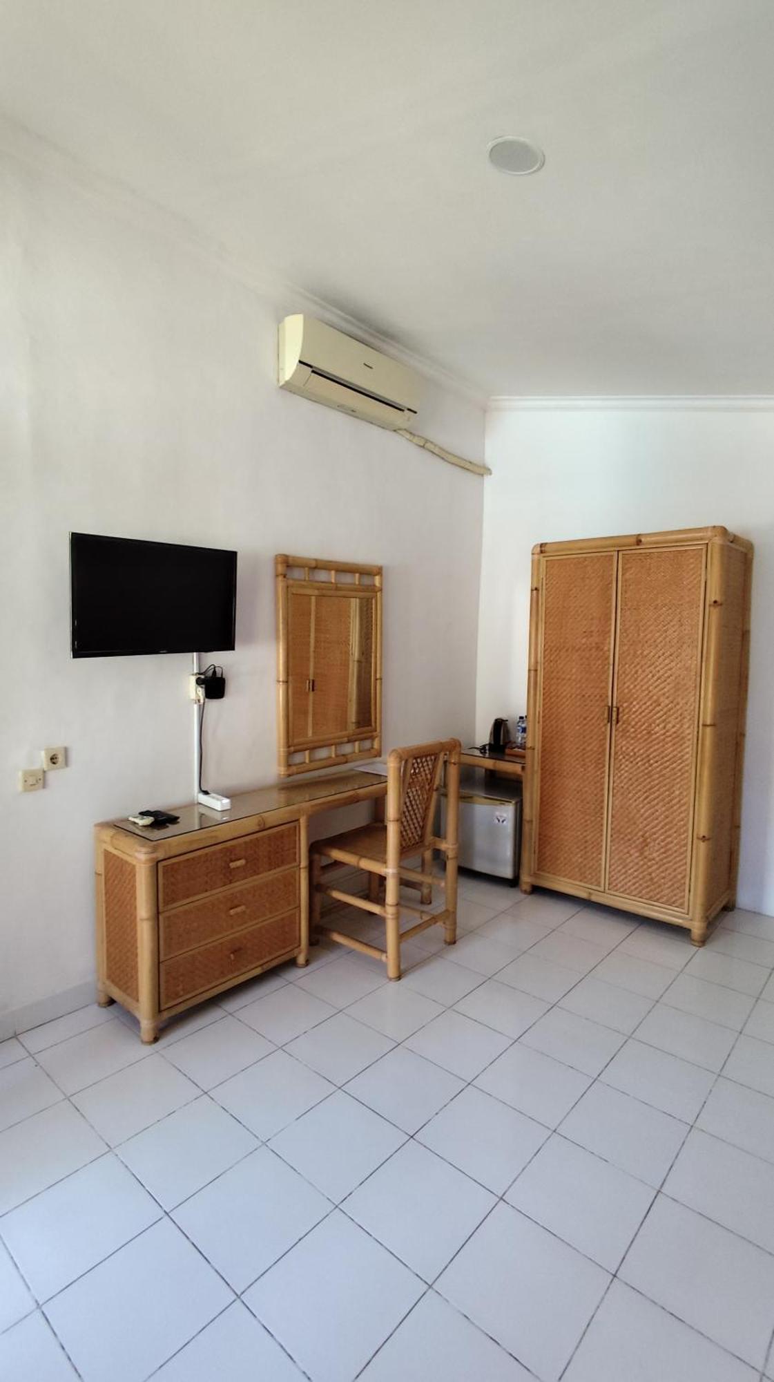 Keyani Bungalows Lovina Exteriör bild