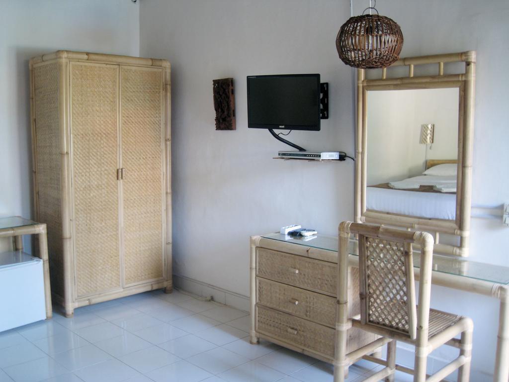 Keyani Bungalows Lovina Rum bild